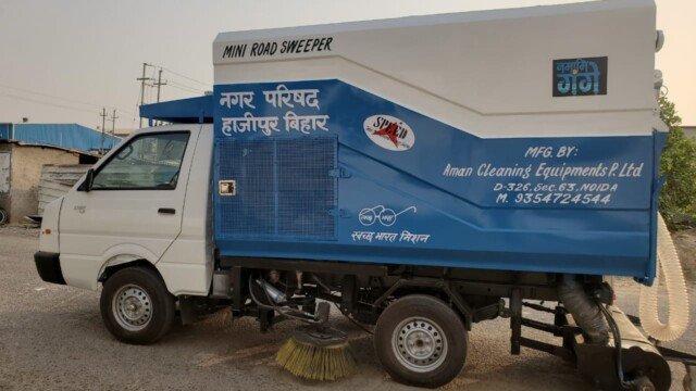 Mini Road Sweeper